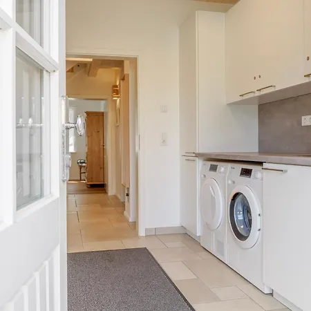 Hermine Casa de Férias *